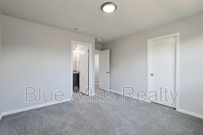 Building Photo - 5820 Grayson St