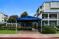 Building Photo - 2 Bedroom Condo in Highly Desirable Richmond Marina Bay!