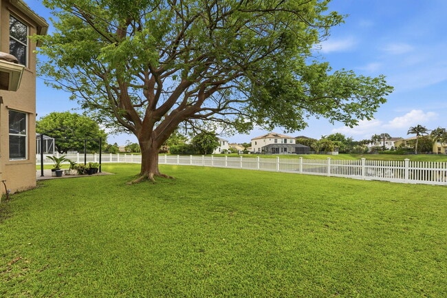 Building Photo - 2753 Misty Oaks Cir