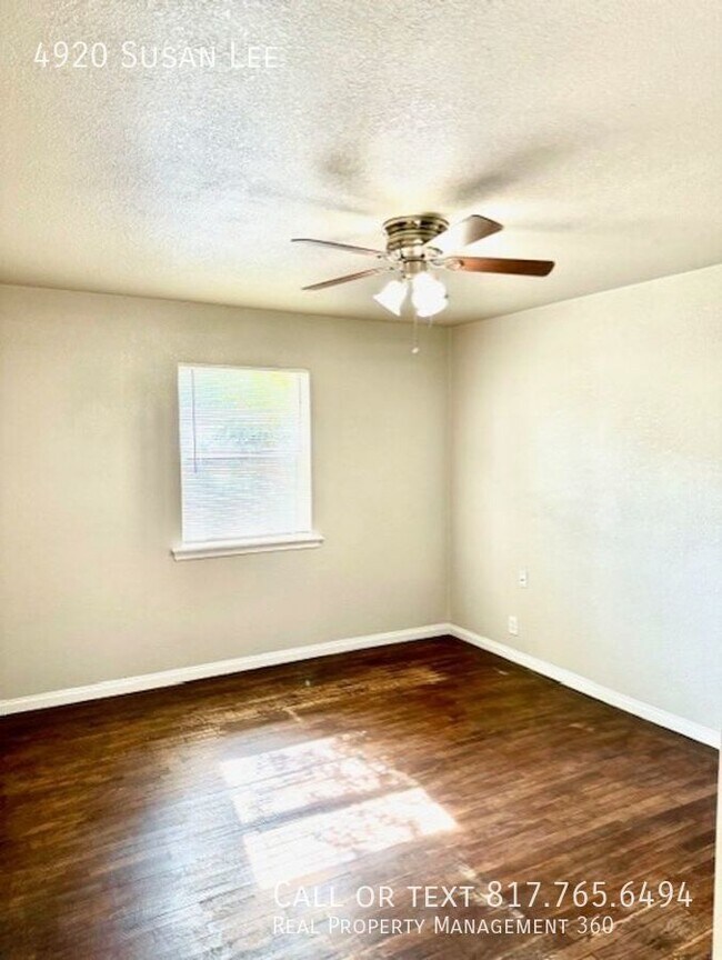 Building Photo - 4920 Susan Lee Ln