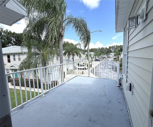 Building Photo - 1719 Hammocks Ave