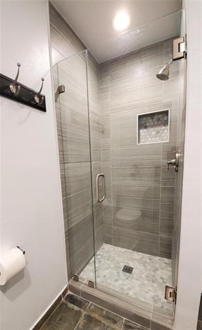 Building Photo - 5100 Verde Valley Ln