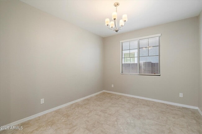 Building Photo - 10211 W Crittenden Ln