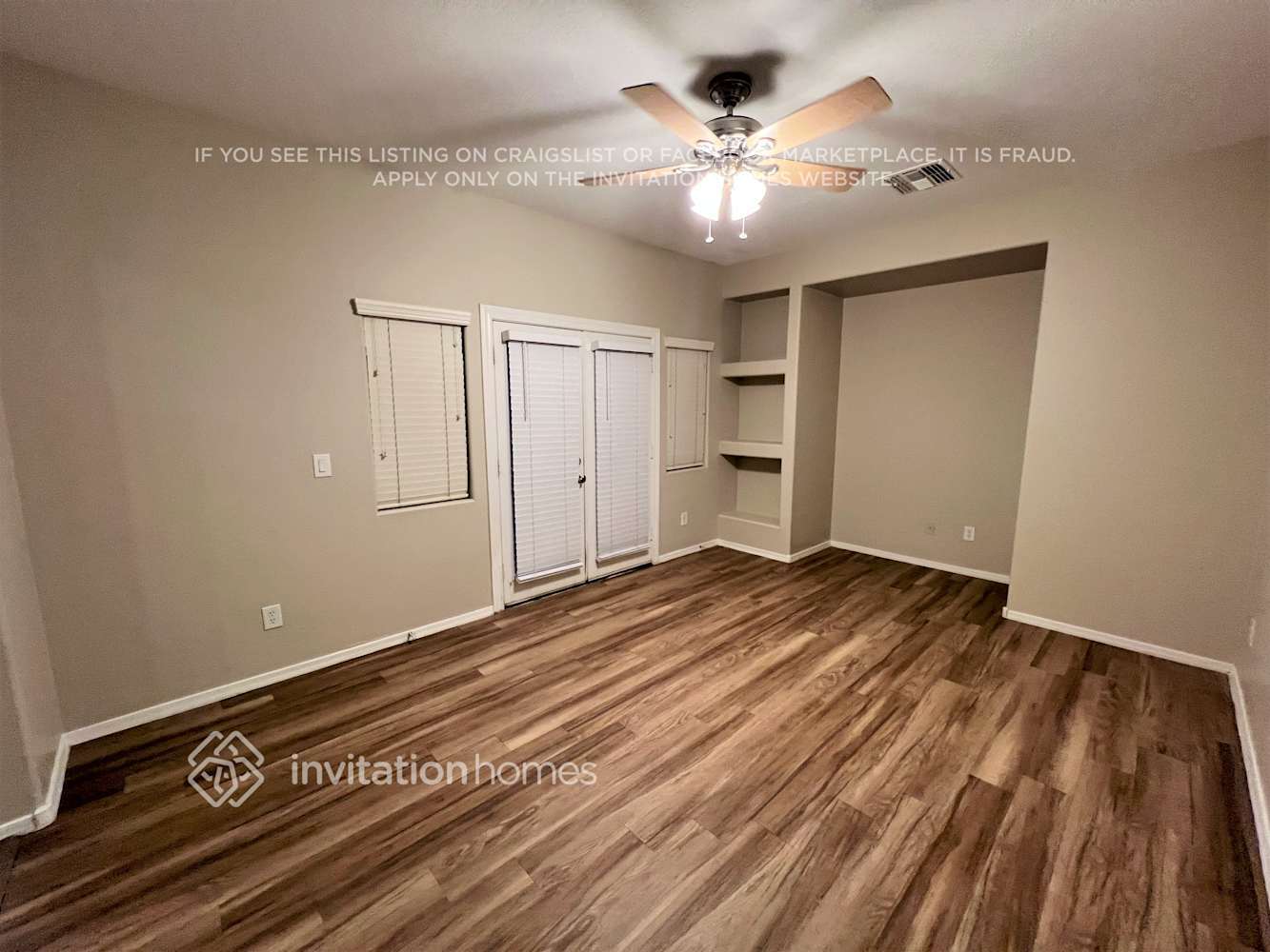 Building Photo - 4715 E Laurel Ave