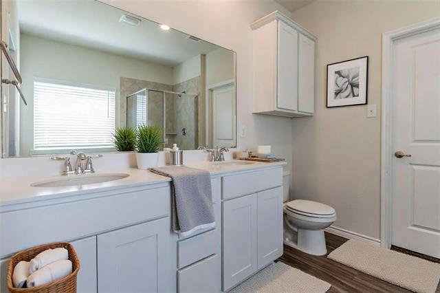 Building Photo - 2722 Pease Dr