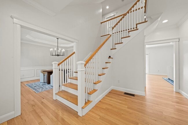 Building Photo - 116 Livingstone Ave