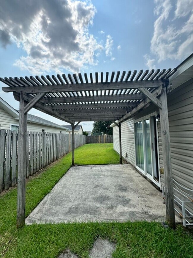 Building Photo - 7222 Konlack Ct