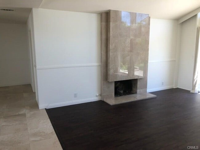Building Photo - 26622 Saddleback Dr