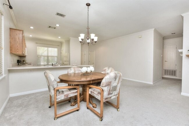 Building Photo - 508 Texas Dr