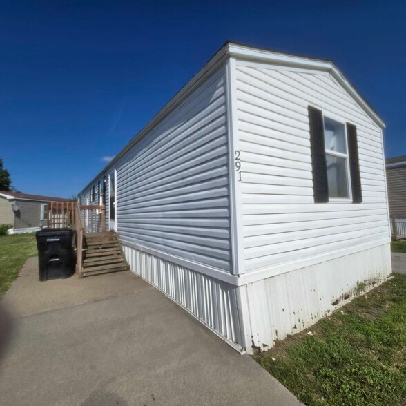 Building Photo - 3510 N 9th St