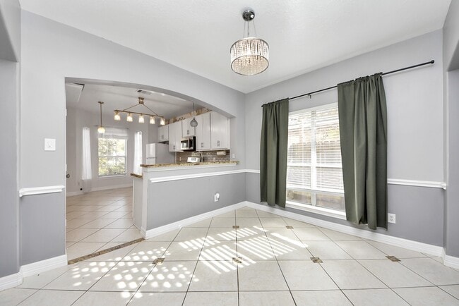 Building Photo - 18315 Brenwood Menor Dr