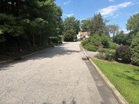 Building Photo - 6 Raven Way