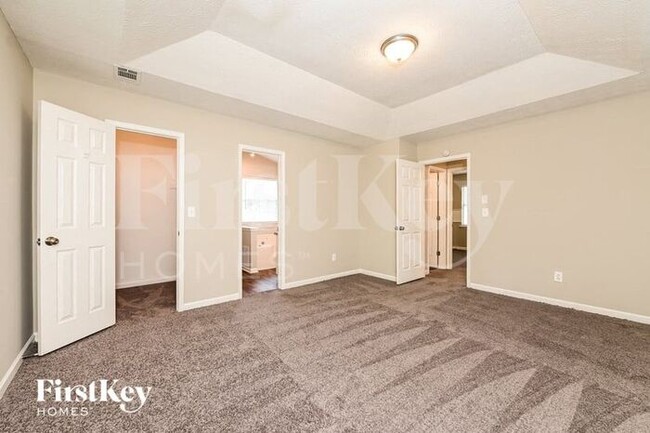 Building Photo - 130 Dunwick Ln