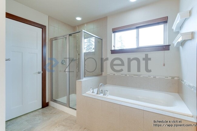 Building Photo - 1207 145th St SW