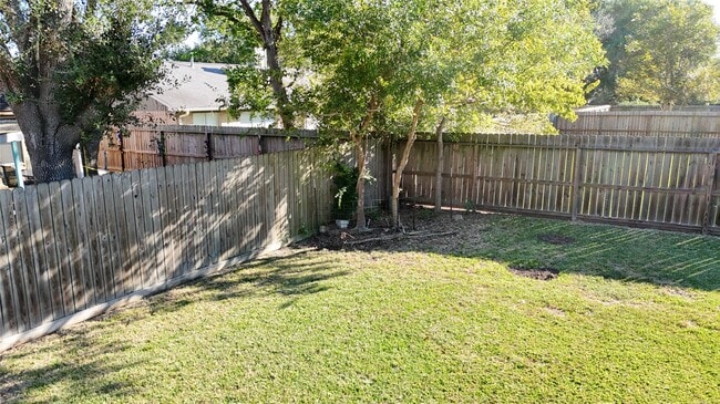 Building Photo - 2520 Northern Dr