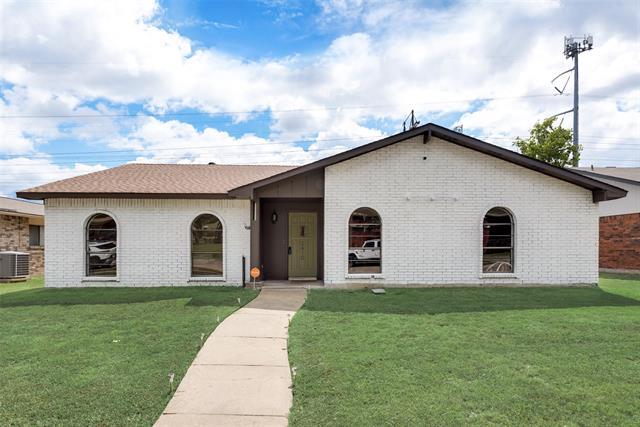 Primary Photo - 2410 Cedar Elm Ln
