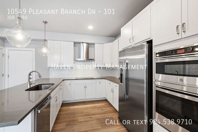 Building Photo - 10549 Pleasant Branch Dr