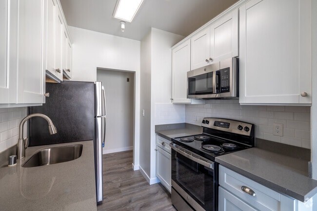 Interior Photo - Lake Park Terrace Apartments