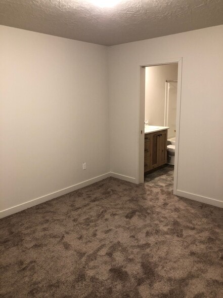 Building Photo - 4209 W Flight Park Ct