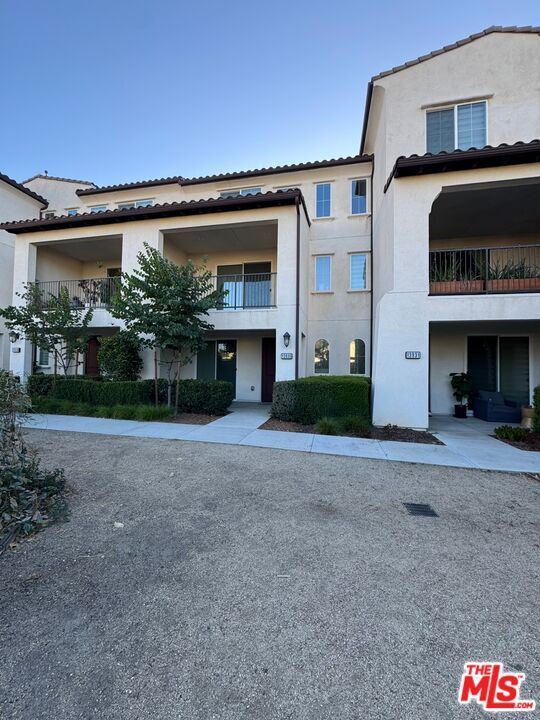 Building Photo - 13935 Fairway Dr