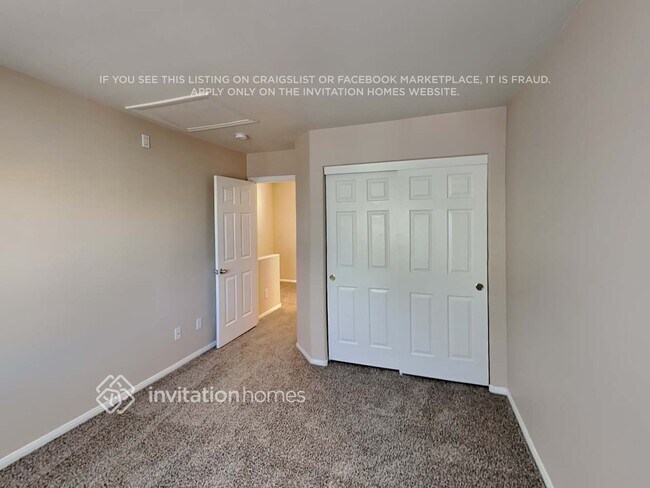 Building Photo - 546 Poplar Leaf St