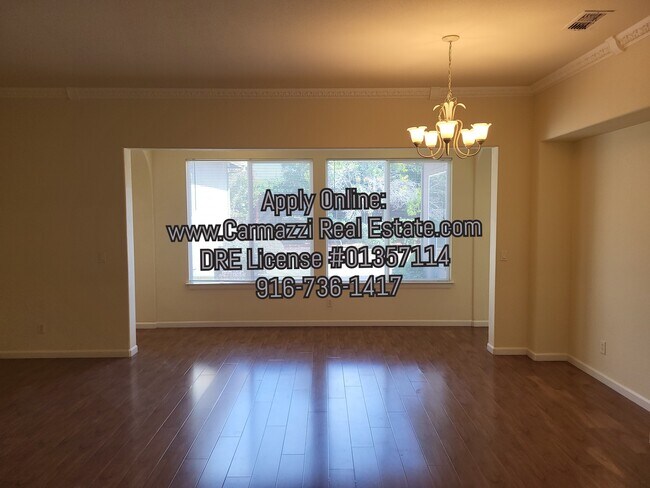 Building Photo - 1201 Souza Way