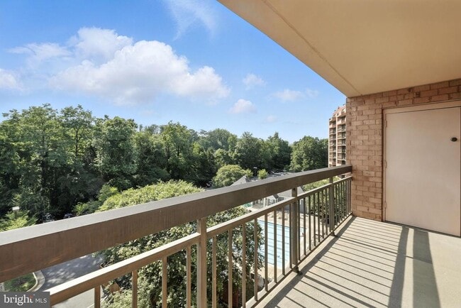 Building Photo - 2230 George C Marshall Dr