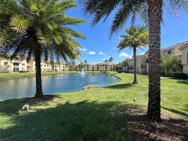 Building Photo - 2600 S University Dr
