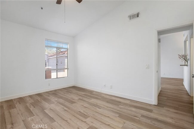 Building Photo - 65 Whippoorwill Ln