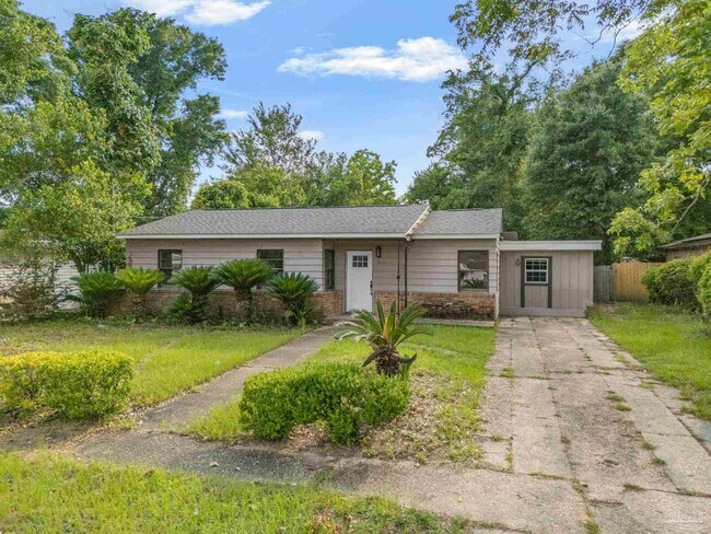 Building Photo - 3211 Torres Ave