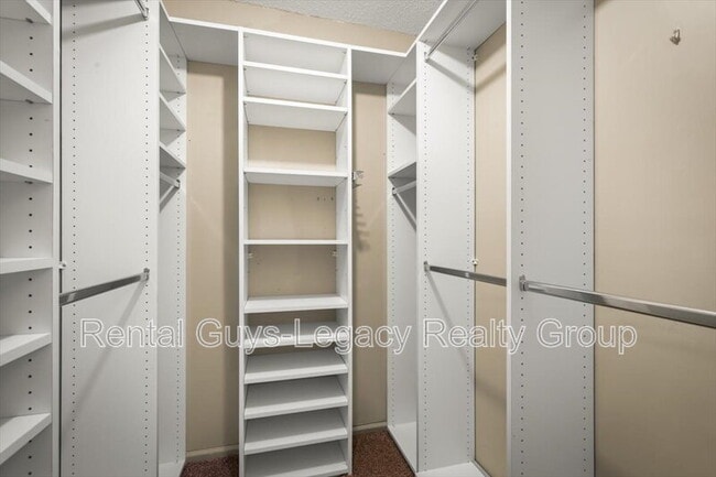 Building Photo - 3633 Carol Ann Ln
