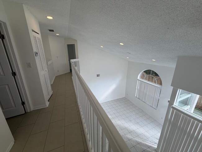 Building Photo - 3780 Amalfi Dr