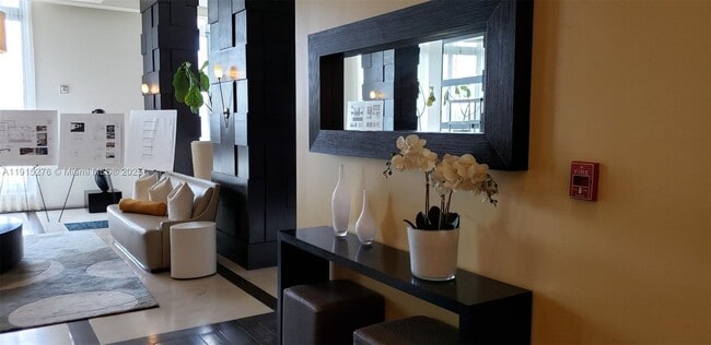 Building Photo - 140 S Dixie Hwy