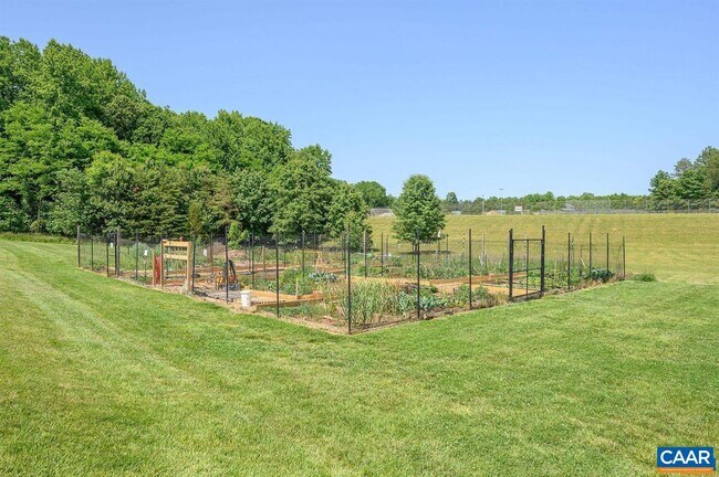 Building Photo - 3104 Mollifield Ln