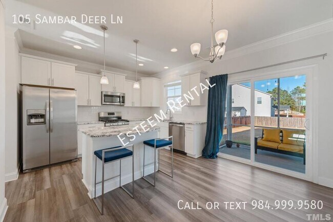 Building Photo - 105 Sambar Deer Ln