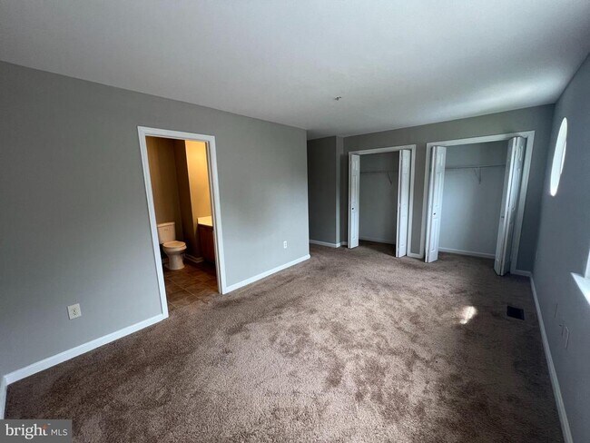 Building Photo - 11226 Hannah Way