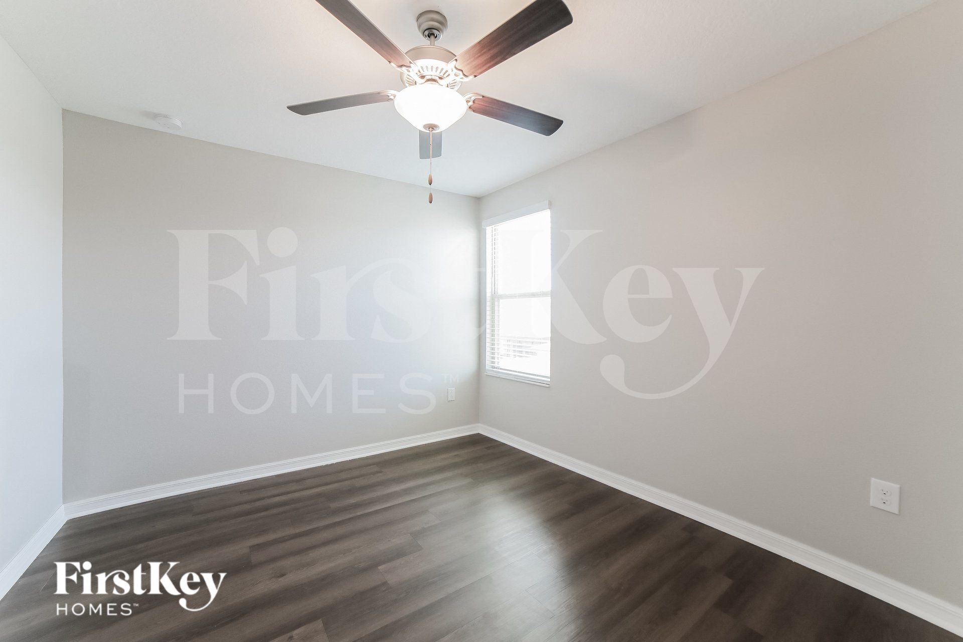 Building Photo - 10215 Cool Waterlily Ave