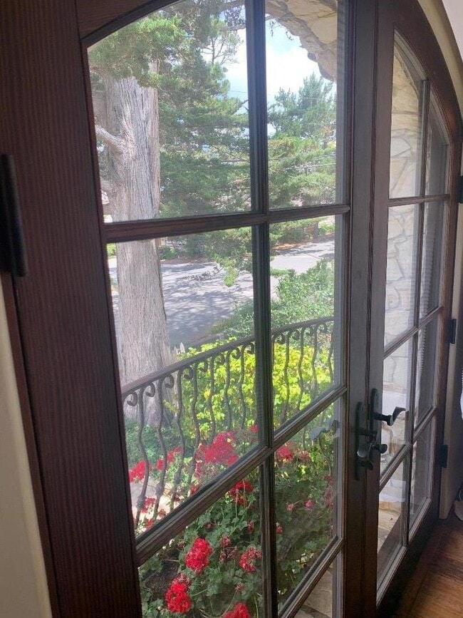 Building Photo - 0 Carmelo St