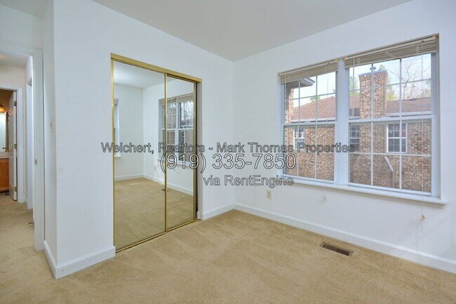 Building Photo - 425 Summerwalk Cir