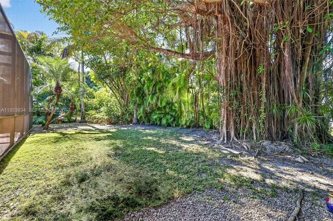 Building Photo - 11890 SW 72nd Pl