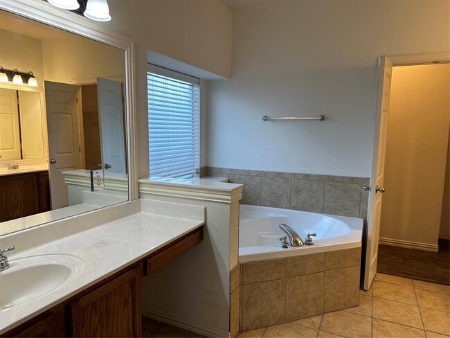 Building Photo - 2506 Grapevine Canyon Trail