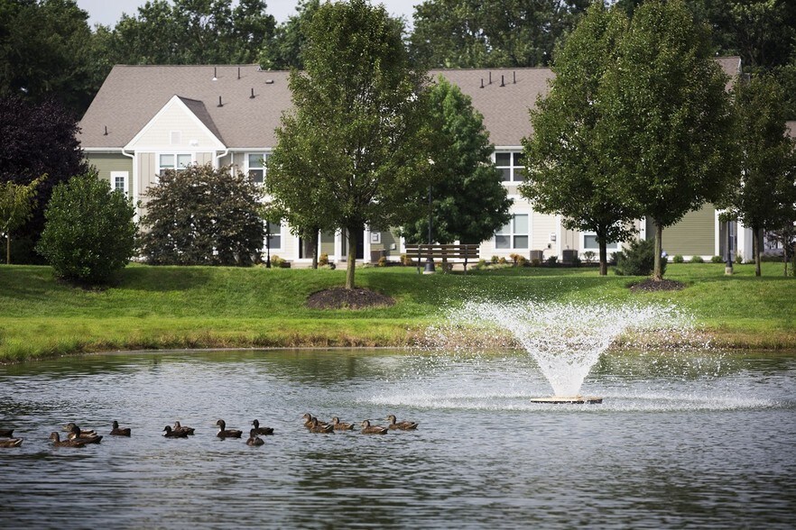 Brook View Apartment Homes 1400 Brookview Cir Marlton NJ 08053