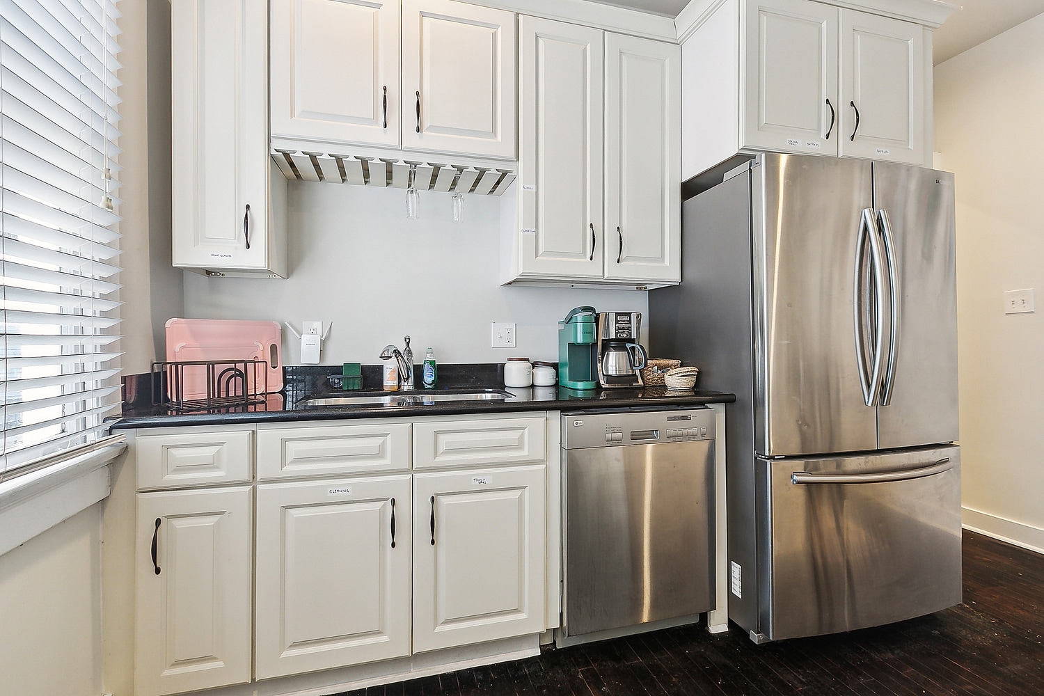 Building Photo - 819 Olga St