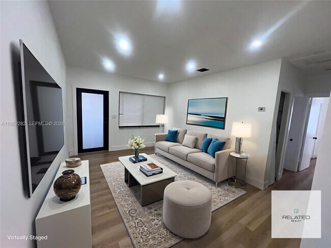 Building Photo - 3297 SW 26th St