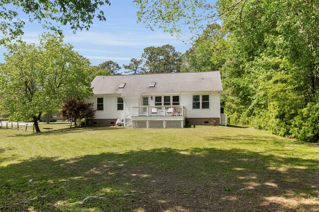 Building Photo - 107 Sandpiper Ct