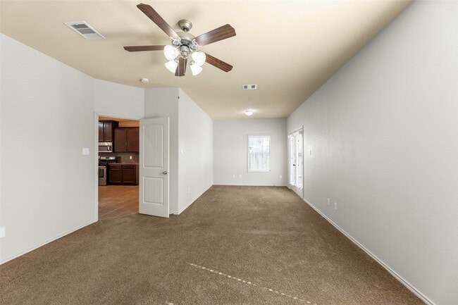 Building Photo - 19735 Crossfalls Ln