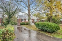 Building Photo - 2820 St Edwards Dr