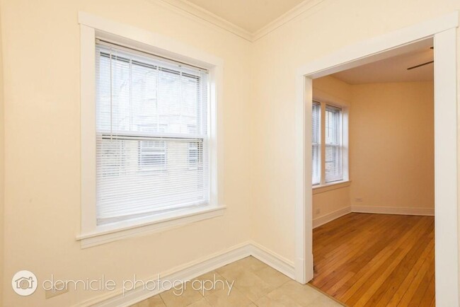 Building Photo - 1 bedroom in Chicago IL 60614