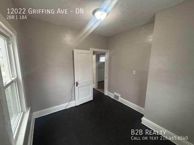 Building Photo - 12022 Griffing Ave