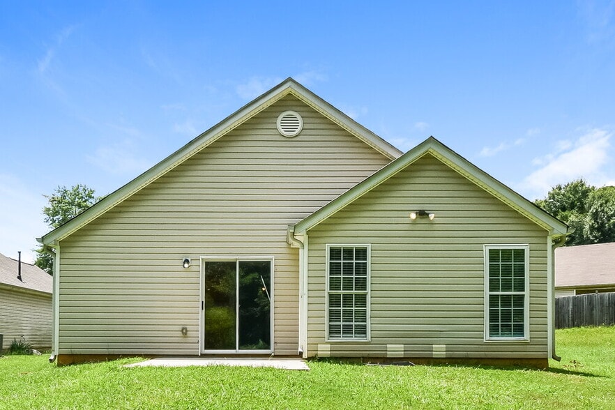 Building Photo - 3568 Brookstone Way